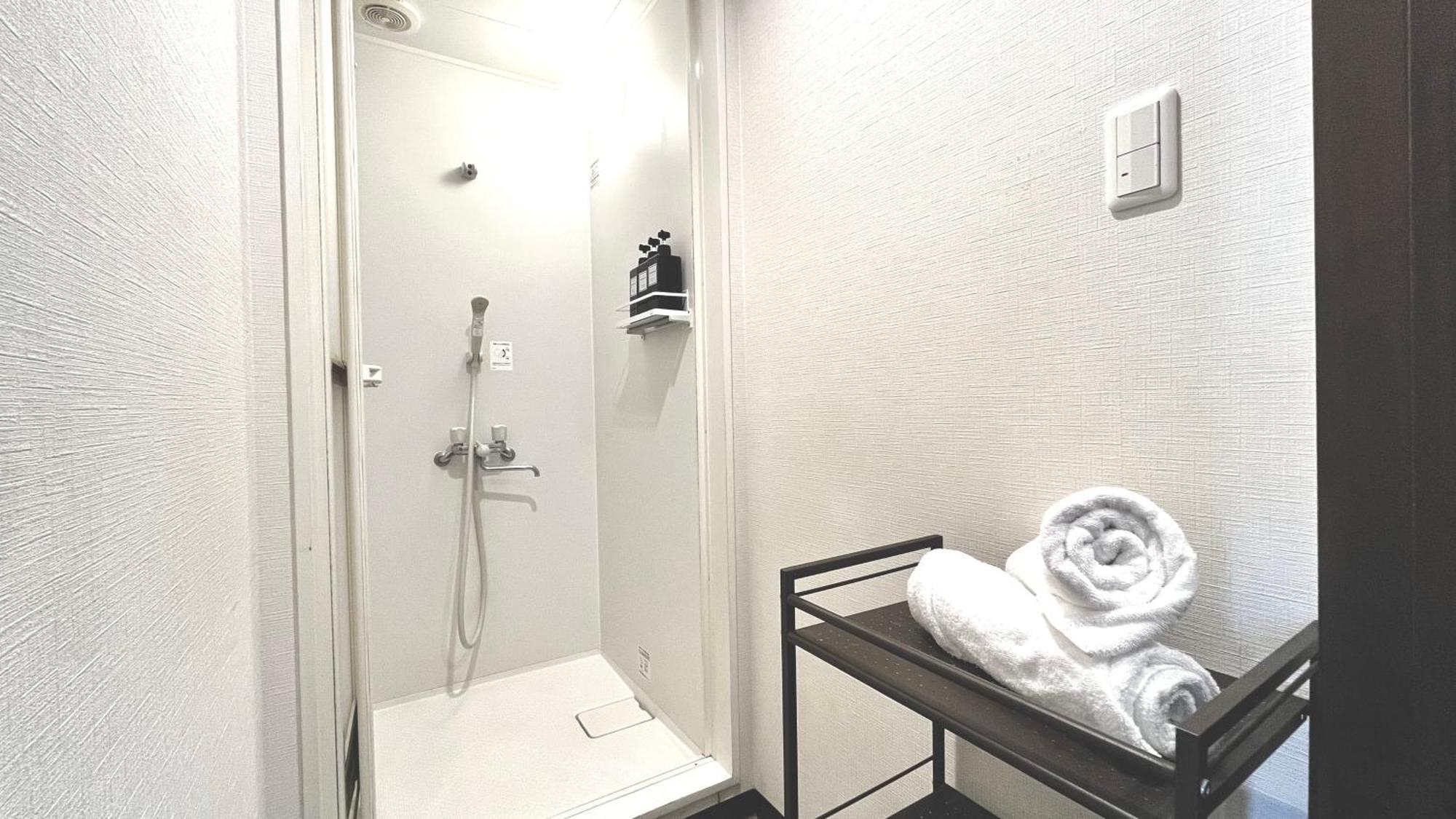 R Hostel Namba South Осака Экстерьер фото