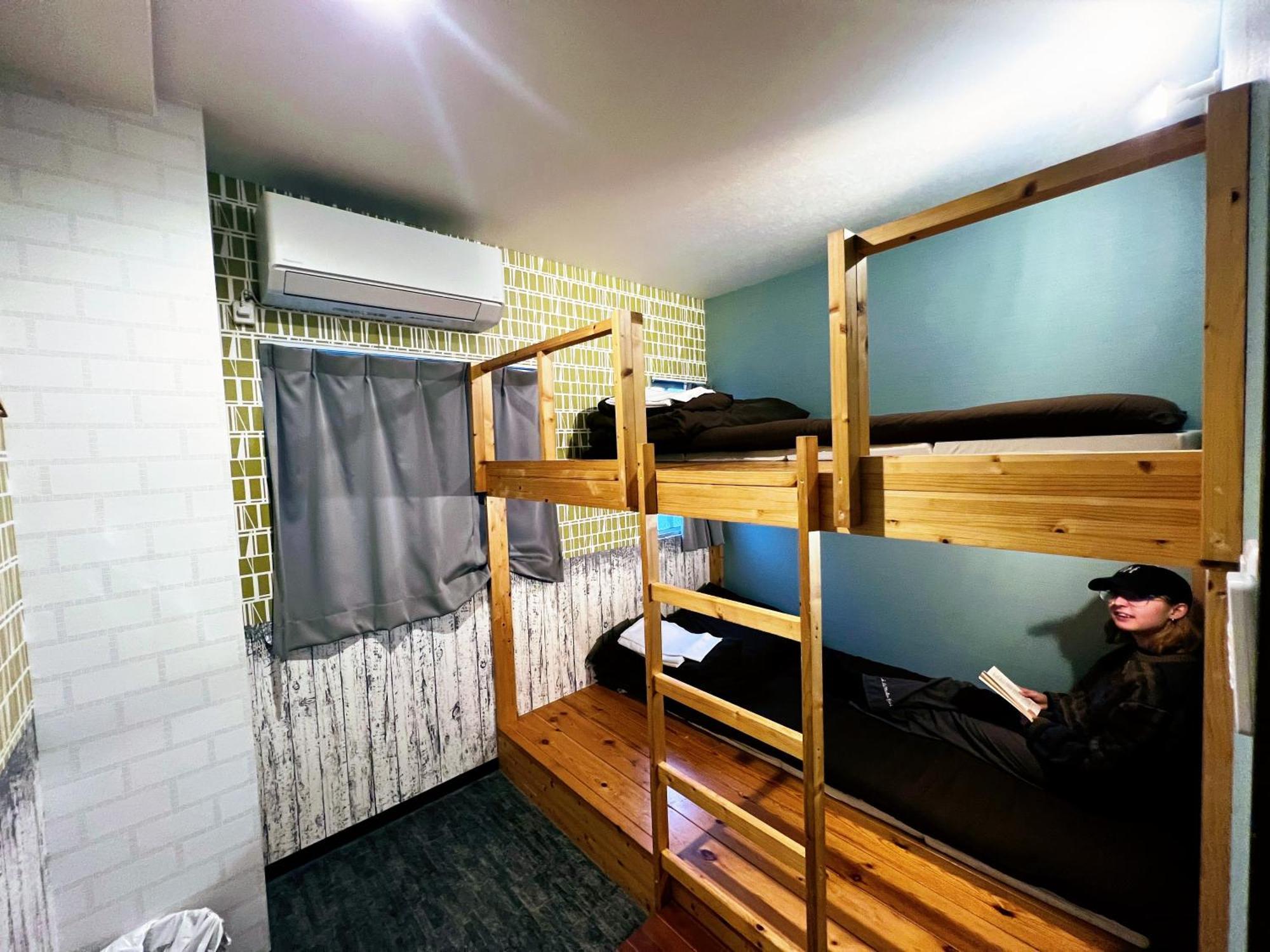 R Hostel Namba South Осака Экстерьер фото