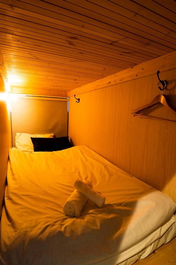 R Hostel Namba South Осака Экстерьер фото
